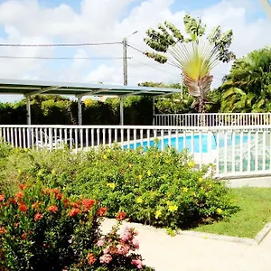 https://domaine-des-hibiscus.comcaribbean.com