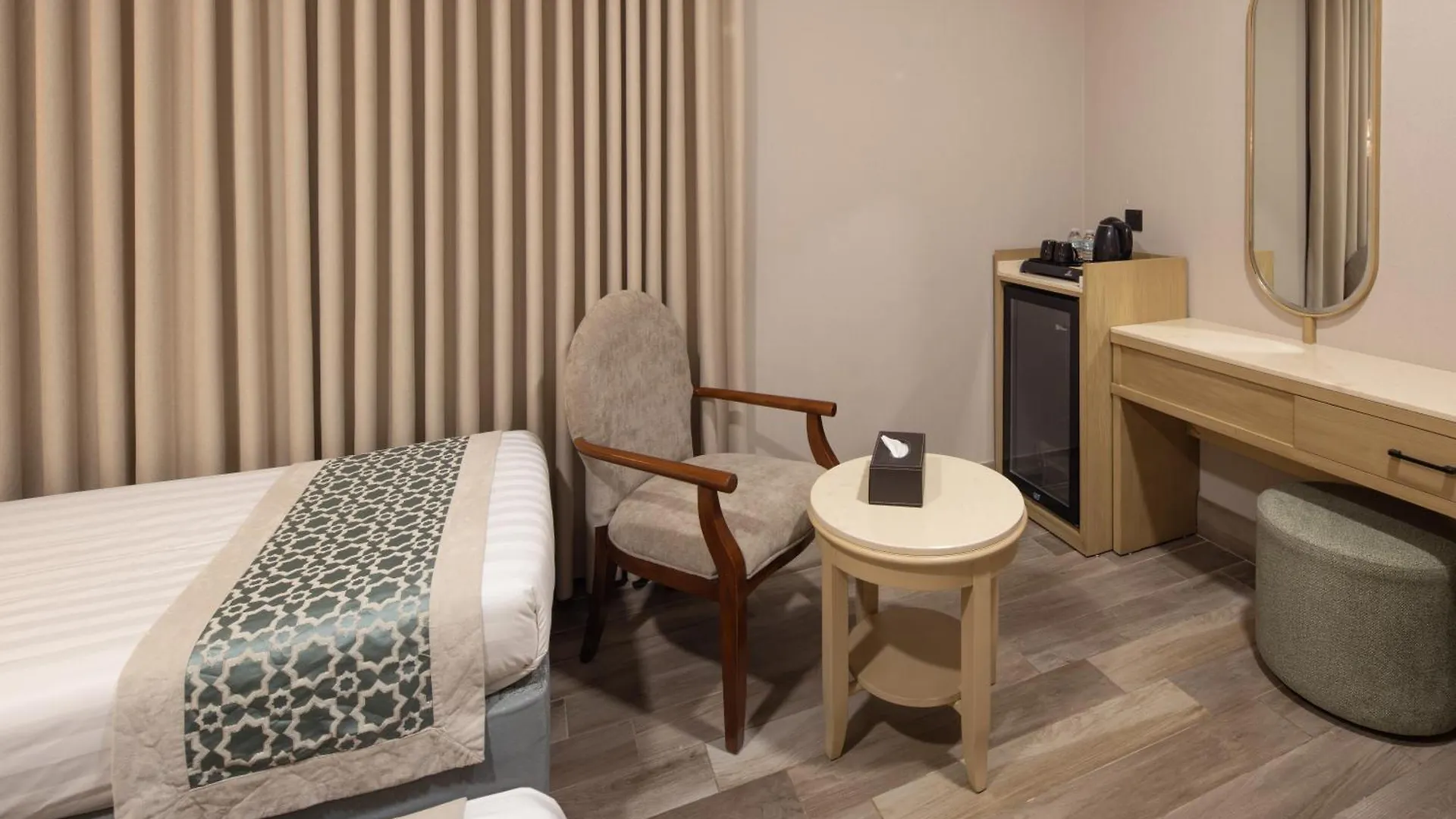 Afraa Hotel Al Aziziya 3*, Mekke Suudi Arabistan