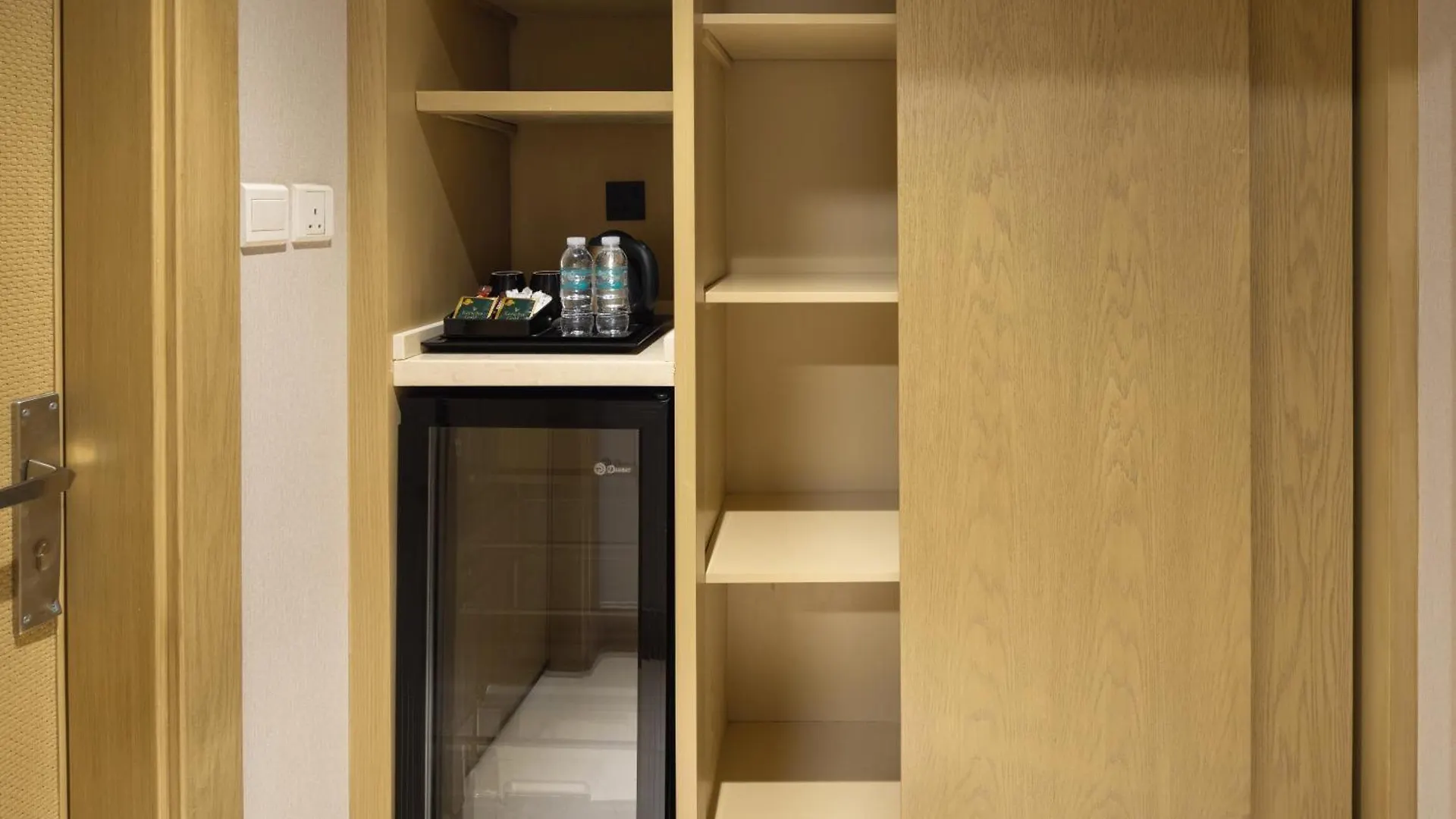 *** Hotel فندق عفراء Saudi Arabia